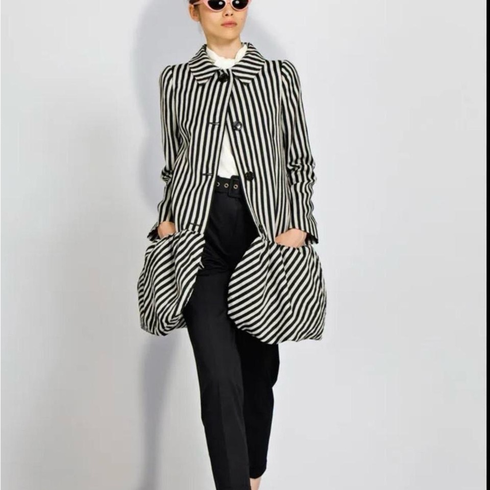 Moschino Cheap and Chic Black and White Striped Blazer US 12 Resort 2012
